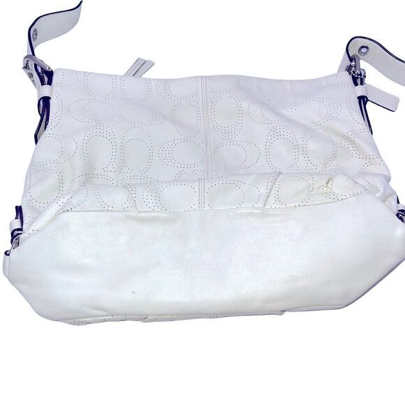 COACH Off White Large Leather Crossbody or Shoulder Bag Perforated C’s - Picture 4 of 6